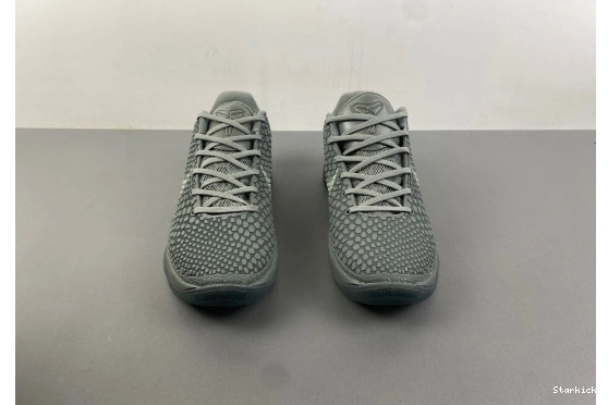 Mamba 6 Collection Fade Nike Black Kobe to Black 0308